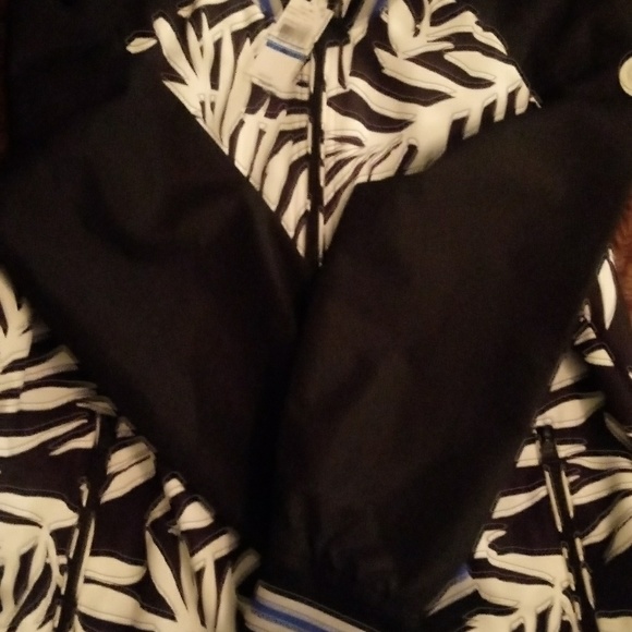 Jacket - Picture 2 of 3